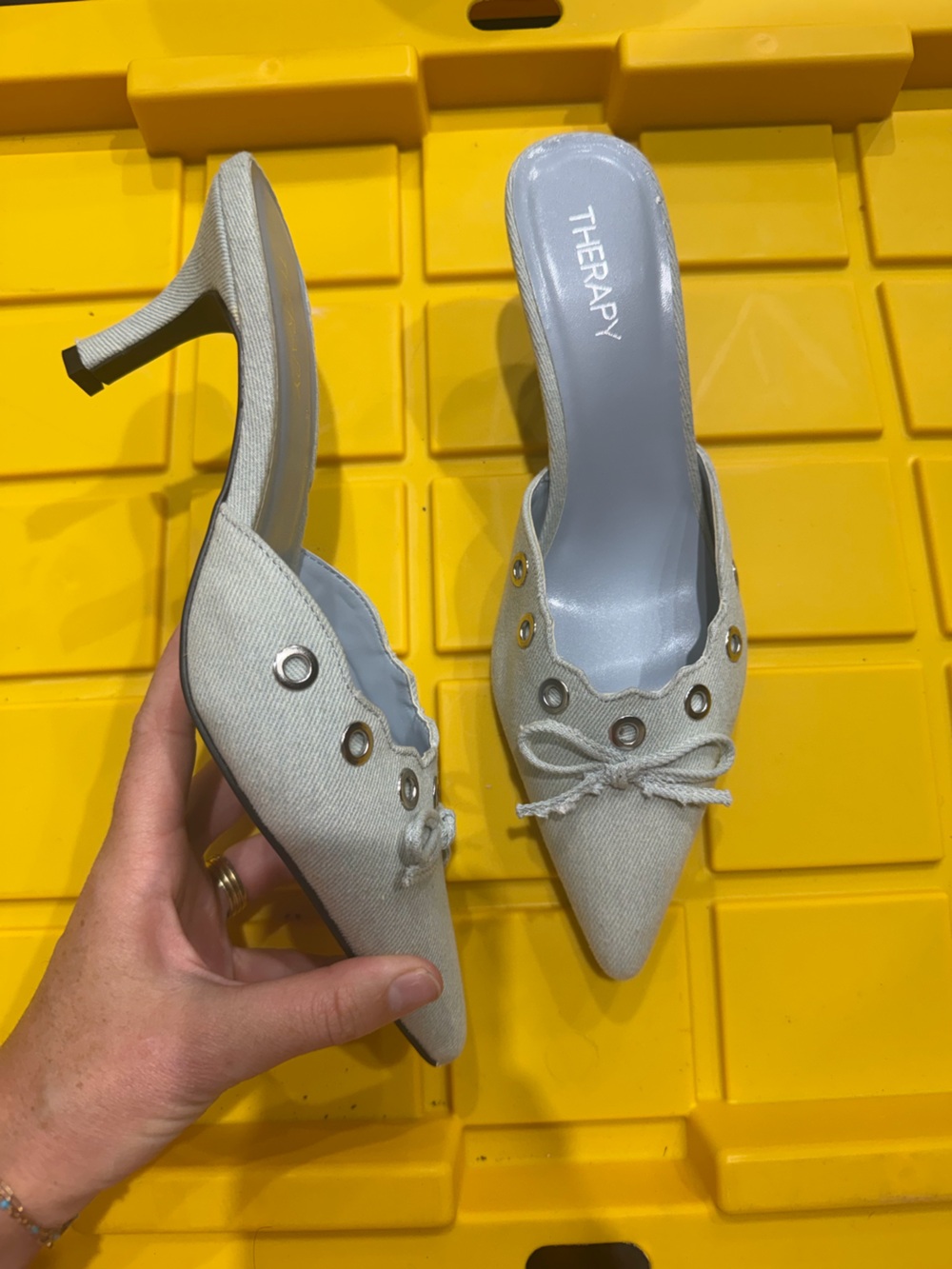 Light Gray Pointed Toe Slingback Heels with Grommet Detail